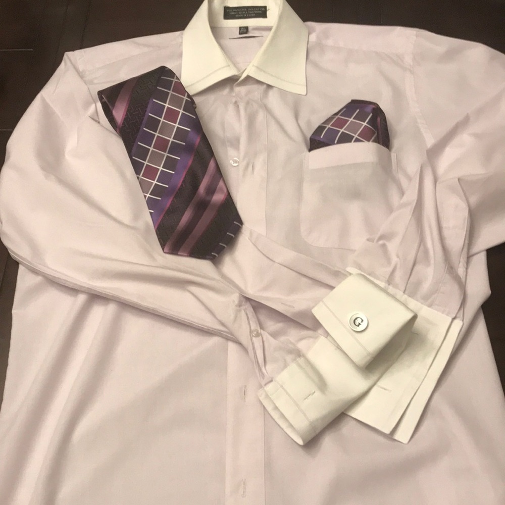 🎁 Holiday Special Men’s Dress Shirt.